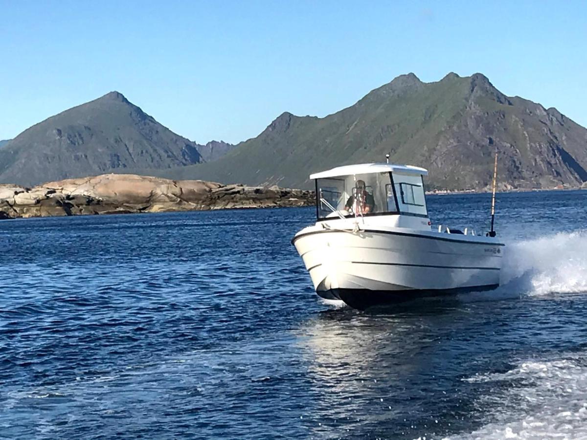 Lofoten Havfiske Лекнес Экстерьер фото